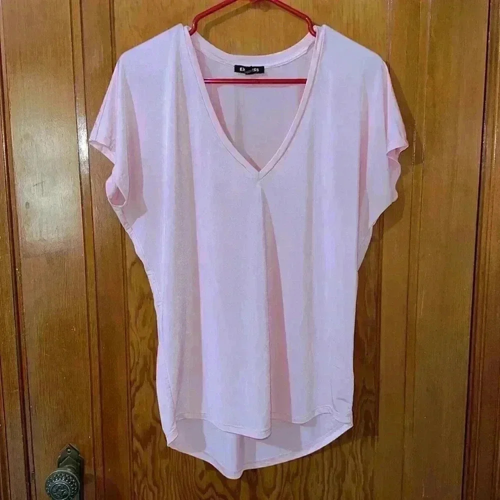 Express pink blouse size extra small.